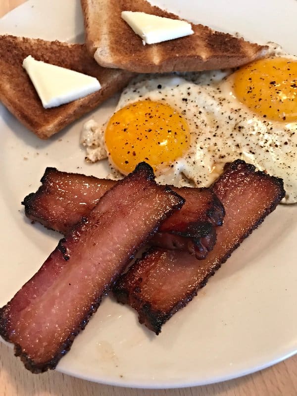 Makin' Bacon - Homemade Hickory Smoked Bacon | SavorwithJennifer.com