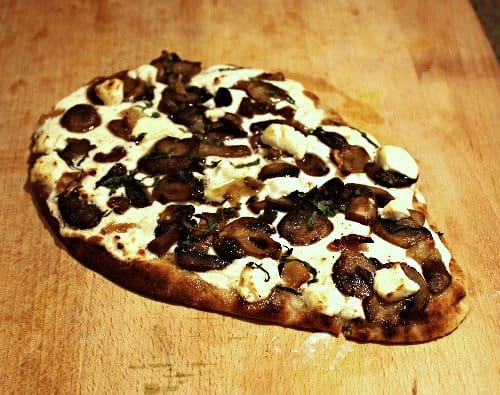 Truffled Goat Cheese & Arugula Pizza with Caramelized Mushrooms | Savorwithjennifer.com