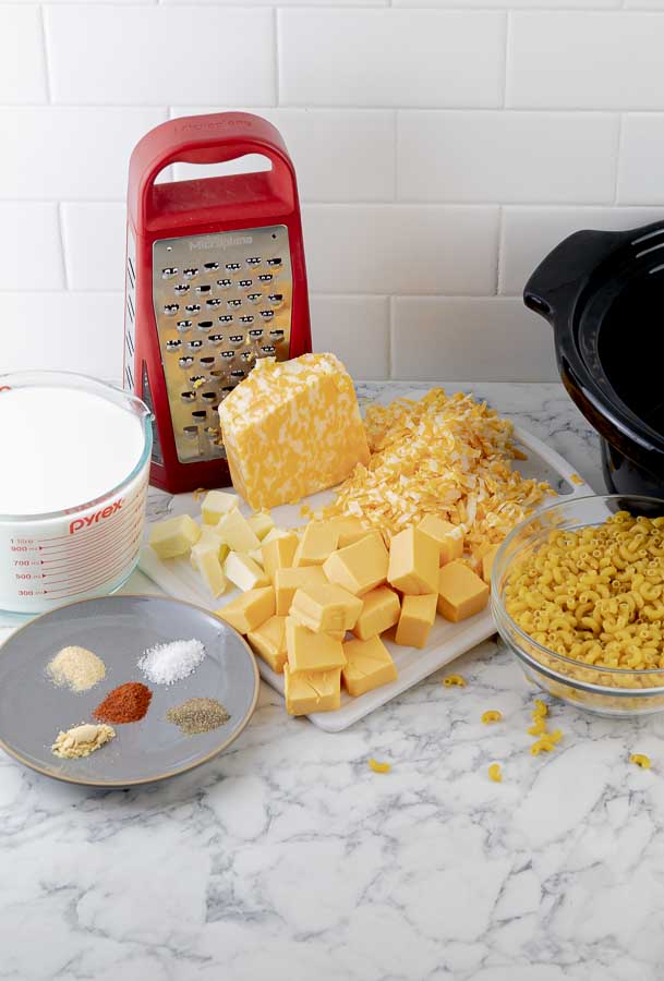 ingredients for Extra Creamy Slow Cooker Macaroni and Cheese